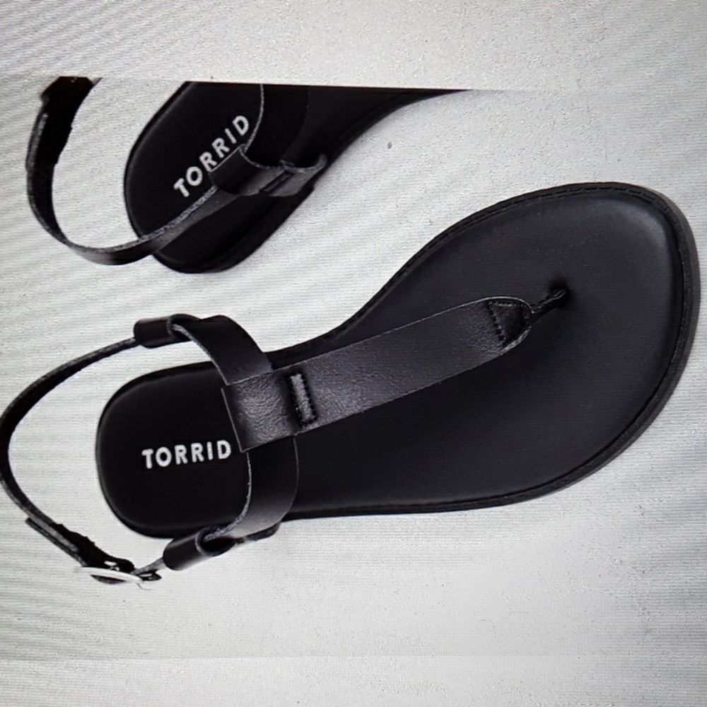 - Torrid  Black Faux Leather  Strap Sandals.  10.5WW